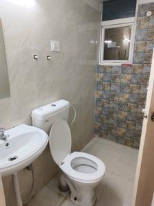 Common Bathroom Image of 900 Sq.ft 2 BHK Apartment / Flat for sale in Signature Global The Millennia I, Sector 37C Gurgaon for Rs. 6700000