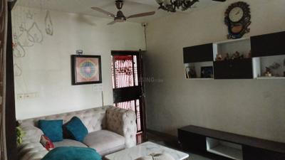 Living Room Image of 1505 Sq.ft 3 BHK Apartment / Flat for rent in Supertech Cape Town, Sector 74 Noida for Rs. 45000