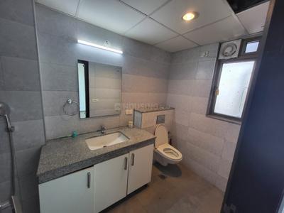 Bathroom Image of 2625 Sq.ft 4 BHK Apartment / Flat for sale in TATA Primanti Villa, Sector 72 Gurgaon for Rs. 49000000