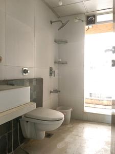 Common Bathroom Image of 950 Sq.ft 2 BHK Apartment / Flat for sale in Dosti Imperia, Thane West Thane for Rs. 17000000