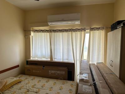 Bedroom Image of 1080 Sq.ft 2 BHK Apartment / Flat for rent in Adani The Meadows, Shantigram Ahmedabad for Rs. 35000