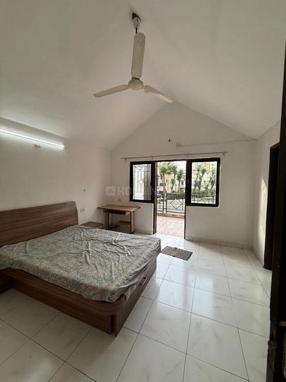 Magarpatta Erica row House Bedroom 1