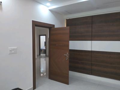 Bedroom Image of 2550 Sq.ft 4 BHK Apartment / Flat for sale in Rajendra Nagar Ghaziabad for Rs. 19500000