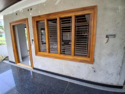 Balcony Image of 2350 Sq.ft 3 BHK Builder Floor for sale in Benz Circle Vijayawada for Rs. 13500000