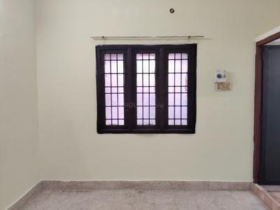 Bedroom Image of 1300 Sq.ft 3 BHK Builder Floor for rent in Nungambakkam Chennai for Rs. 35000