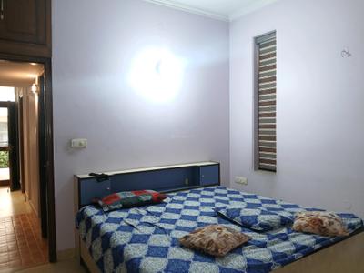 Bedroom Image of 1128 Sq.ft 2.5 BHK Builder Floor for rent in Ashok Vihar Phase 2 Gurgaon for Rs. 35000