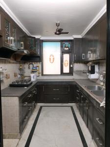 Kitchen Image of 2200 Sq.ft 4 BHK Apartment / Flat for rent in Patparganj New Delhi for Rs. 85000