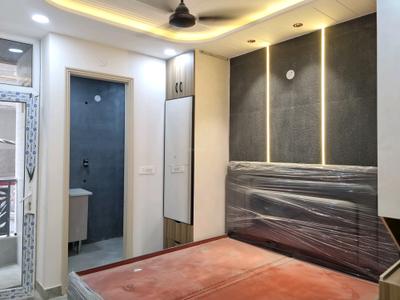 Bedroom Image of 811 Sq.ft 3 BHK Apartment / Flat for sale in Dwarka Mor New Delhi for Rs. 5200000