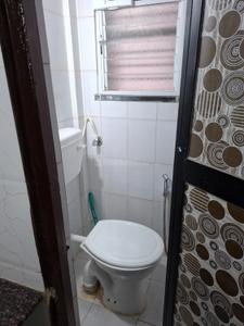 Bathroom Image of 900 Sq.ft 2 BHK Apartment / Flat for rent in Gandhi Nagar Nagpur for Rs. 16000