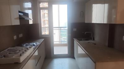 Kitchen Image of 2002 Sq.ft 3.5 BHK Apartment / Flat for sale in Godrej Meridien Phase II, Sector 106 Gurgaon for Rs. 29000000