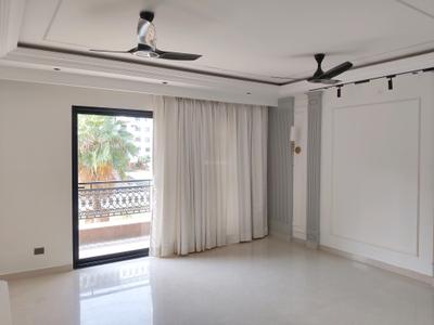 Living Room Image of 2100 Sq.ft 4 BHK Builder Floor for sale in Ansal Versalia, Sector 67 Gurgaon for Rs. 29900000