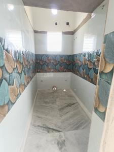 Bathroom Image of 720 Sq.ft 2 BHK Apartment / Flat for sale in Tollygunge Kolkata for Rs. 1800000