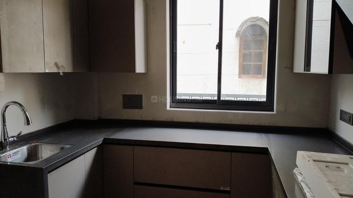 D Block, East Of Kailash Main Image 1