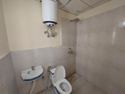 Image of 751 Sq.ft 3 BHK Apartment / Flat for sale in Pyramid Altia, Sector 70, Gurgaon for Rs. 8900000