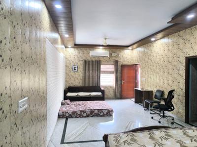 Hall Image of 1500 Sq.ft 1 BHK Builder Floor for rent in Sector 17 Faridabad for Rs. 21000