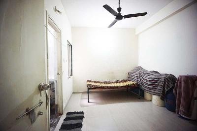 Hall Image of 900 Sq.ft 2 BHK Apartment / Flat for sale in Narolgam Ahmedabad for Rs. 3200000