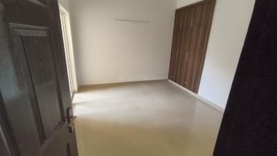 Bedroom Image of 1360 Sq.ft 3 BHK Apartment / Flat for sale in Paramount Floraville, Sector 137 Noida for Rs. 16000000