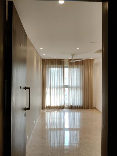 Hiranandani Regent Hill A B C D And E Wing Main Image 1