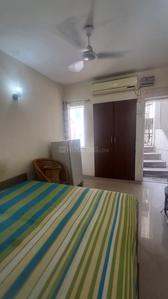 Bedroom Image of 350 Sq.ft 1 RK Builder Floor for rent in Safdarjung Development Area New Delhi for Rs. 25000