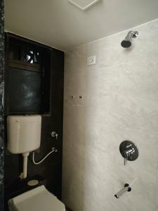 Common Bathroom Image of 750 Sq.ft 2 BHK Apartment / Flat for rent in The Icon Phase 2, Thane West Thane for Rs. 42000