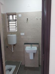 Bathroom Image of 950 Sq.ft 2 BHK Apartment / Flat for rent in Newry Adora, Avadi Chennai for Rs. 30000