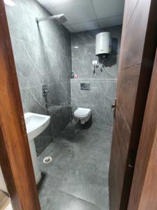 Image of 1550 Sq.ft 3 BHK Apartment / Flat for sale in Siwas Green Avenue, Sector 73, Noida for Rs. 5850000