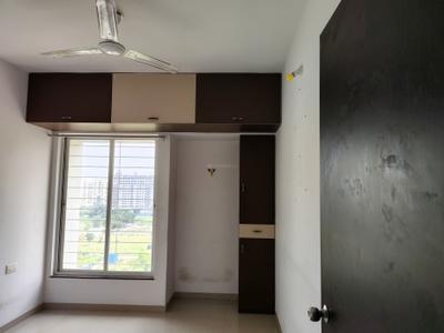 Bedroom Image of 650 Sq.ft 1 BHK Apartment / Flat for rent in Mantra Essence, Undri Pune for Rs. 14500