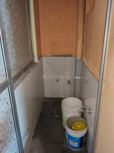 Bathroom Image of 380 Sq.ft 1 RK Independent House for rent in Mandvi Vadodara for Rs. 7000