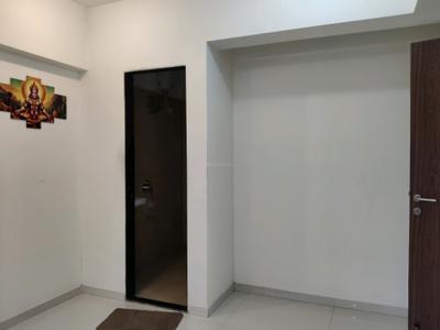 Bedroom Image of 920 Sq.ft 2 BHK Apartment / Flat for rent in Kasarvadavali Thane for Rs. 33000