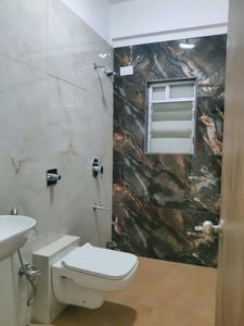Common Bathroom Image of 360 Sq.ft 1 BHK Apartment / Flat for rent in A And O Excellente, Mulund West Mumbai for Rs. 28000