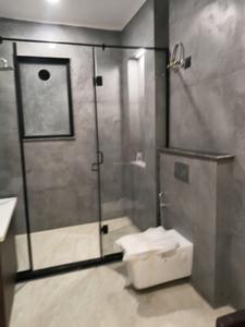 Bedroom One Image of 1350 Sq.ft 2 BHK Builder Floor for rent in Sector 46 Gurgaon for Rs. 35000