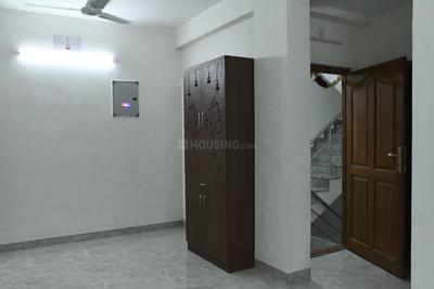 Bedroom Image of 1200 Sq.ft 2 BHK Builder Floor for rent in Ekkatuthangal Chennai for Rs. 35000