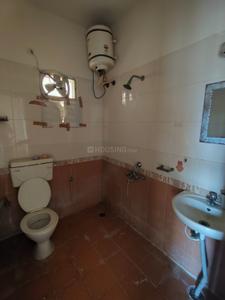 Bathroom Image of 1200 Sq.ft 2 BHK Apartment / Flat for rent in Indira Nagar Bengaluru for Rs. 60000