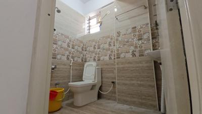 Bathroom Image of 550 Sq.ft 1 BHK Builder Floor for rent in Kasavanahalli Bengaluru for Rs. 24000