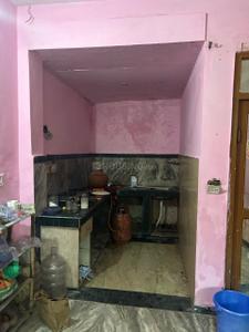 Kitchen Image of 550 Sq.ft 1 BHK Independent House for rent in Alpha II Greater Noida for Rs. 12500
