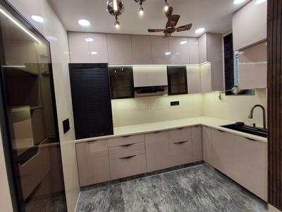 Kitchen Image of 950 Sq.ft 2 BHK Apartment / Flat for sale in CGHS Navyug Apartments, Vikaspuri New Delhi for Rs. 13000000