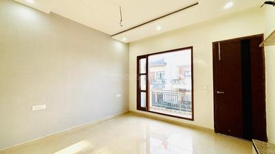 Bedroom Image of 1795 Sq.ft 3 BHK Duplex for sale in Dhakoli Zirakpur for Rs. 13450000