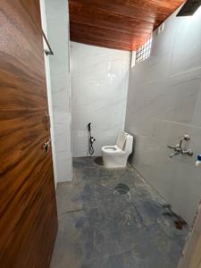Bathroom Image of 1200 Sq.ft 2 BHK Independent House for rent in Chalukya Nagar Shivamogga for Rs. 15000