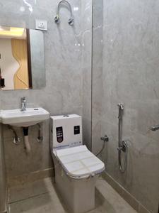 Common Bathroom Image of 550 Sq.ft 2 BHK Apartment / Flat for sale in Dwarka Mor New Delhi for Rs. 3543210
