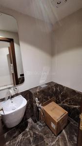 Bathroom Image of 3240 Sq.ft 4 BHK Builder Floor for sale in South City Floors 1, Sector 41 Gurgaon for Rs. 35000000