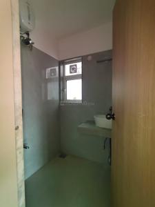 Bathroom Image of 650 Sq.ft 1 BHK Apartment / Flat for rent in Chembur Mumbai for Rs. 65000