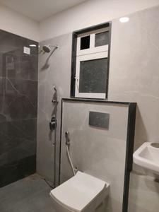 Common Bathroom Image of 1005 Sq.ft 2 BHK Apartment / Flat for sale in Kalpataru Vivant, Jogeshwari East Mumbai for Rs. 23900000
