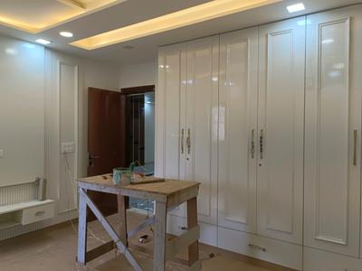Bedroom Image of 2350 Sq.ft 4 BHK Builder Floor for sale in Rohini Extension New Delhi for Rs. 25000000