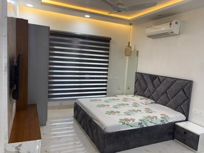 Bedroom Image of 2600 Sq.ft 3 BHK Apartment / Flat for sale in CGHS Sagarkunj Apartment, Sector 9 Gurgaon for Rs. 26000000