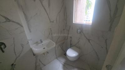 Bathroom Image of 518 Sq.ft 1 BHK Apartment / Flat for rent in Swastik Platinum, Vikhroli East Mumbai for Rs. 40499