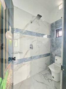 Bathroom Image of 2200 Sq.ft 5 BHK Independent House for sale in North Parvur Kochi for Rs. 8500000