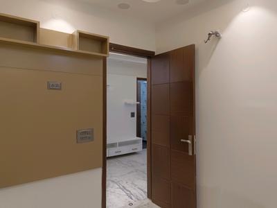 Bedroom Image of 850 Sq.ft 3 BHK Builder Floor for sale in Sector 23 Rohini New Delhi for Rs. 9800000