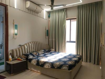 Bedroom Image of 4000 Sq.ft 3.5 BHK Apartment / Flat for sale in Marvel Sangria, Mohammed Wadi Pune for Rs. 39000000