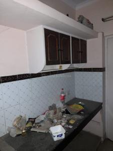 Kitchen Image of 1400 Sq.ft 2.5 BHK Apartment / Flat for rent in Varun Apartments, Sector 62 Noida for Rs. 28000