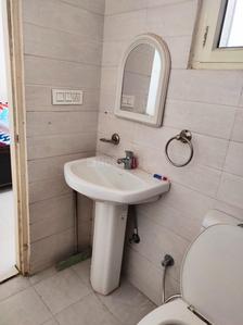 Bathroom Image of 680 Sq.ft 1 BHK Apartment / Flat for rent in SBP City of Dreams 1, Sector 116 Mohali for Rs. 16000